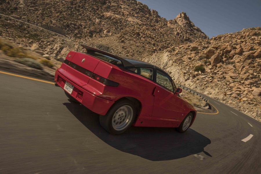  Alfa Romeo S.Z. (526) 1992 года  (фото 6 из 65)